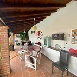 Páteo Do Duque * Salir de Matos