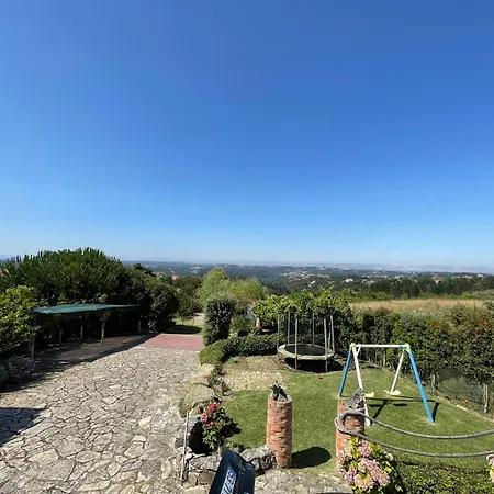 Páteo Do Duque * Salir de Matos